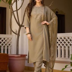 Fashion Basket Women Ethnic Motifs Embroidered Kurta with Trousers & Dupatta-image-54
