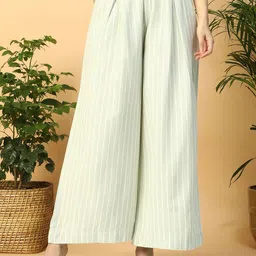 Oxolloxo Women Stripe Print Elasticated Waist With Button Closure Long Flared Pants-13