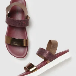 Marc Loire Textured Flatform Heels With Backstrap image 5