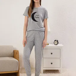 Trendyol Printed T-Shirt & Trousers Night Suits-image-32