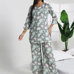 Bannos Swagger Women Printed Night suit-image-94