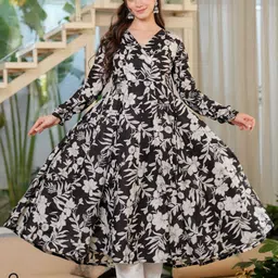 Vama Heritage Women Floral Printed Regular Pure Cotton Kurta with Trousers-picture-43