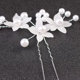 VAGHBHATT Set Of 4 Beads Embellished Floral U Pins image 4