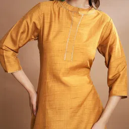 VredeVogel Regular Gotta Patti Kurta with Trousers & Dupatta image 2