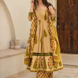 Fashion Basket Women Floral Printed Anarkali Kurta with Palazzos & Dupatta-picture-43