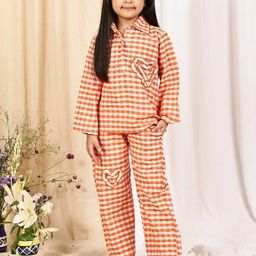YK Girls Peach Gingham Checked Shirt Collar Heart Applique Cotton Shirt With Trouser Set-picture-26