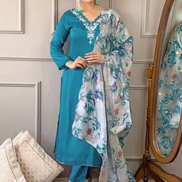 CANBIA Embroidered Thread Work Regular Kurta with Trousers & Dupatta-picture-13