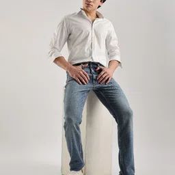 Calvin Klein Jeans Men Slim Fit Mid-Rise Light Fade Jeans-image-86