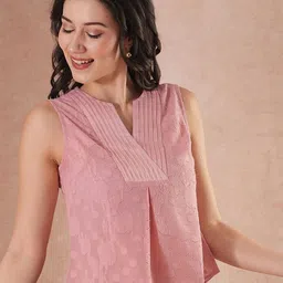 Globus Women Floral V-Neck Sleeveless Top-picture-57