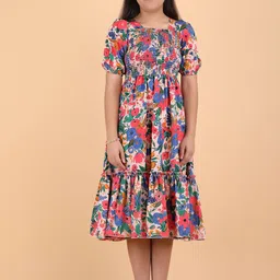 Pinly Crepe Fit & Flare Midi Dress-picture-8