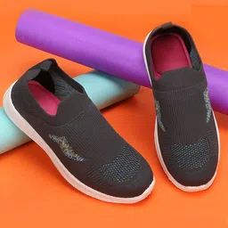 TRY FEET Women Printed Sneakers-image-54
