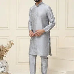SOJANYA Men Regular Dupion Silk Kurta with Churidar image 4
