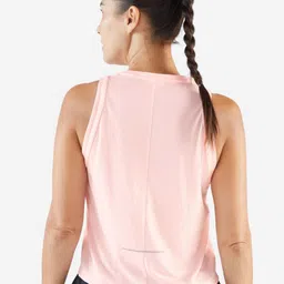 KIPRUN By Decathlon Solid Round Neck Sleeveless Polyester Regular Fit Sports Tank Top image 3
