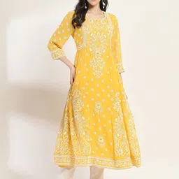 Rangriti Floral Printed Panelled A-Line Kurta-image-40