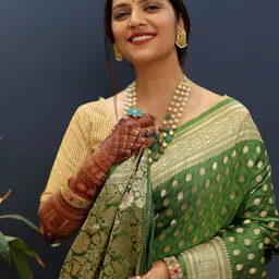Royal Rajgharana Saree Woven Design Zari Pure Silk Banarasi Sarees-12