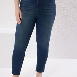 Trendyol Women Light Fade Jeans-picture-49