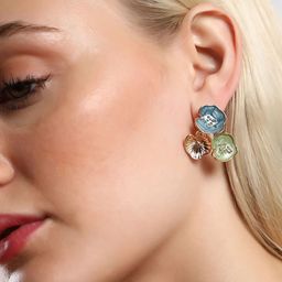 SOHI The Small Lilypad Gold-Plated Studs-37