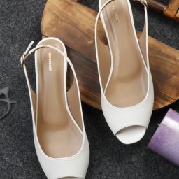 Women Flats Sandal-image-1