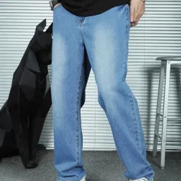 Men Relaxed Fit Mid Rise Light Blue Jeans-image-70