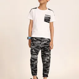 LITTLE NINJA Boys Printed T-shirt with Trousers-13