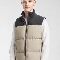 StyleCast x Revolte Colourblocked Mock Collar Quilted Jacket-picture-33