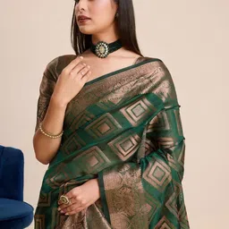 KALINI Woven Design Zari Organza Kanjeevaram Saree-picture-24