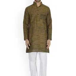 Aaryavar Men Striped Kurta-image-15