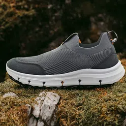 TRV Men Mesh Running Non-Marking Shoes-picture-6