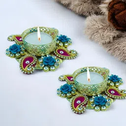 GADINFASHION Gold-Toned & Blue 2 Pieces Candle Metal Holder-picture-7