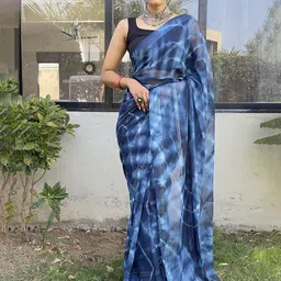 KAYOMMI Women Tie and Dye Pure Georgette Ready to Wear Saree-image-36