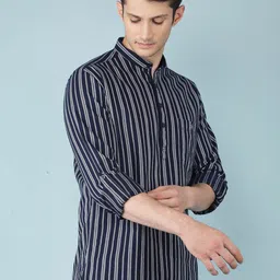 Crimsoune Club Men Flared Sleeves Kurta-image-47