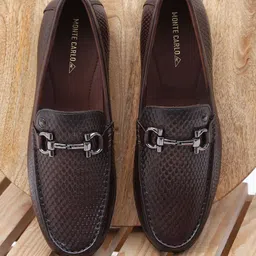 Monte Carlo Men Textured Leather Horsebit Loafers-picture-35