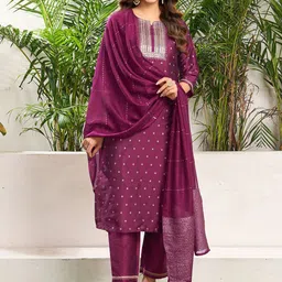 SKYLEE Women Geometric Printed Kurta with Trousers & Dupatta-picture-18