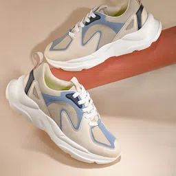 HRX by Hrithik Roshan URBAN CHUNKY  Women Sneakers-37