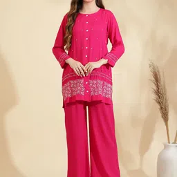 Sringam Embroidered Round Neck Three-Quarter Sleeves Pure Cotton Top With Palazzo-picture-43