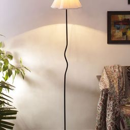 Devansh Off-White & Black Frustum Floor Lamp With Shade-30