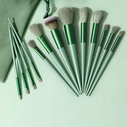 FAVON Pack of 13 Professional Makeup Brushes with Free Pouch-26
