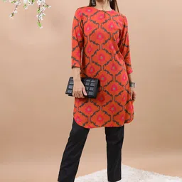 Vishudh Women Printed Round Neck Tunic-20
