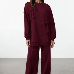 Trendyol Round-Neck Sweatshirt And Trouser-image-50