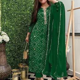 DIVASTRI Bandhani Printed Notch Neck Gotta Patti Straight Kurta With Trousers & Dupatta-39