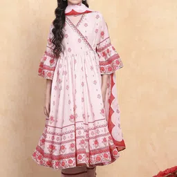 Biba Girls Floral Printed V-Neck Angrakha Gotta Patti Kurta With Palazzo & Dupatta-image-15