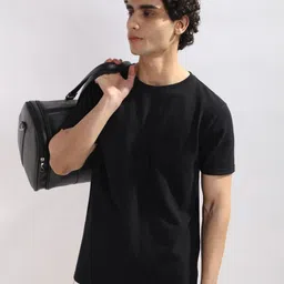 URBANICE Men Solid Round Neck T-shirt-image-57