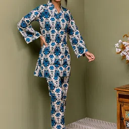 Claura Women Printed Night suit-image-12