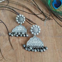 The Advitya Contemporary Drop Earrings-image-29