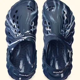 yoho Men Printed Clogs image 3