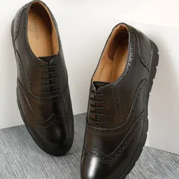 Teakwood Leathers Men Leather Formal Brogues-picture-25