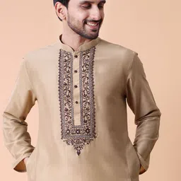 MAAHI FABS Men Embroidered Kurta-picture-45