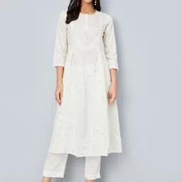 max Women Ethnic Motifs Embroidered Straight Kurta with Trousers & Dupatta-image-23