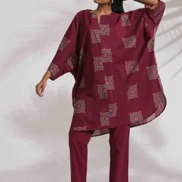 trueBrowns Purple Printed Pure Cotton Tunic & Trousers-image-13