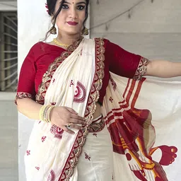 Anouk Ethnic Motifs Beads and Stones Block Print Saree image 2